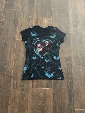 Disney The Nightmare Before Christmas Jack and Sally  T-Shirt. SKU 103